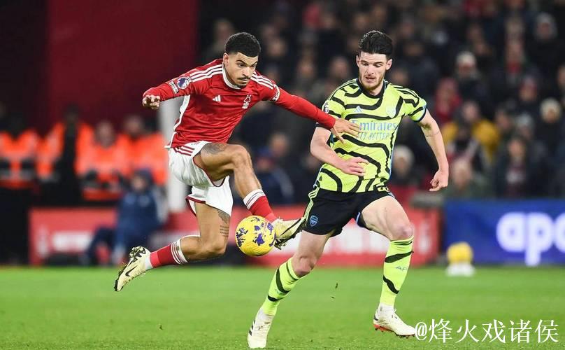 吉布斯-怀特重返森林训练 森林投诉热刺违规接触英超